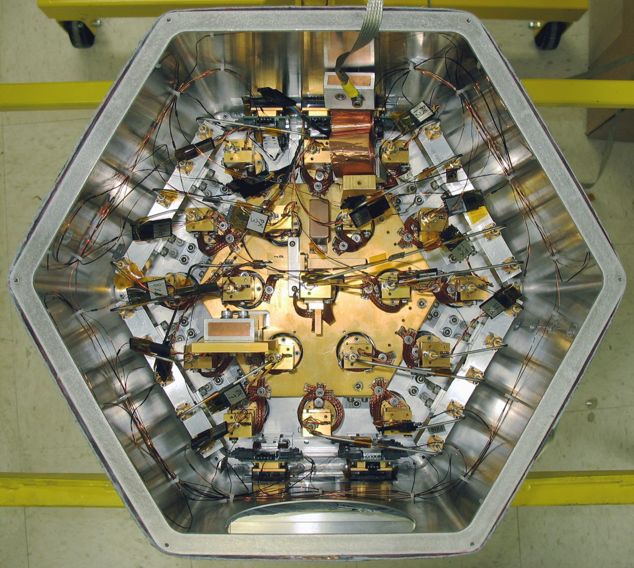 COMAP cryostat interior